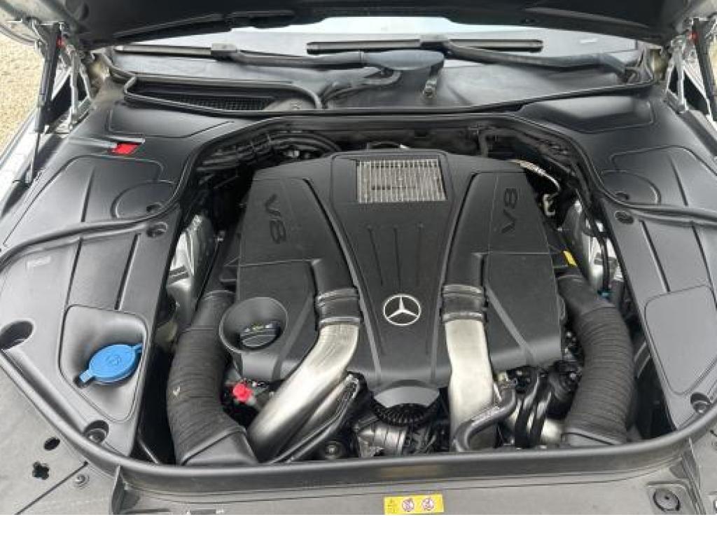 MERCEDES-BENZ S-CLASS S-550
