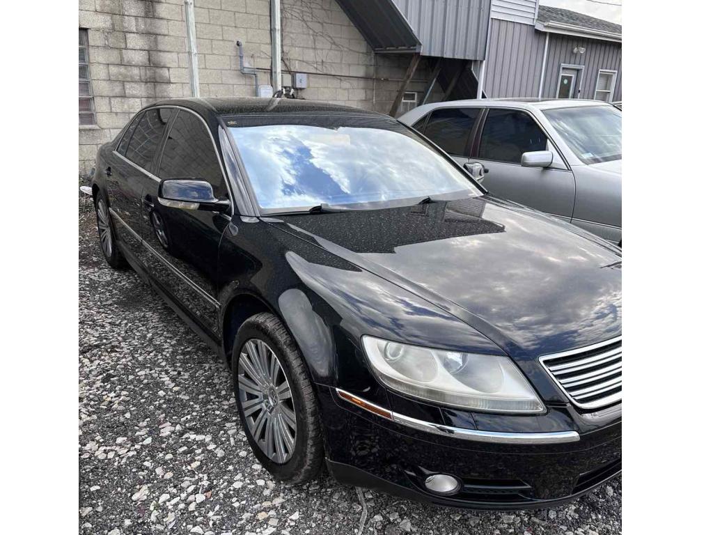 Volkswagen Phaeton W12
