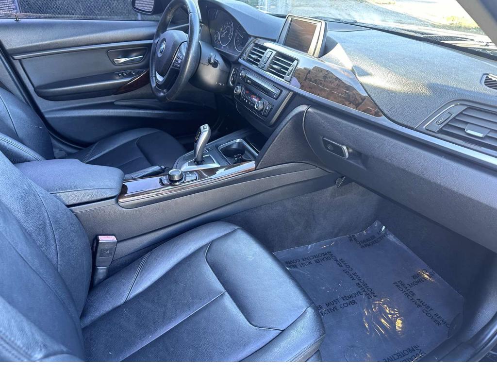 BMW 328D XDRIVE